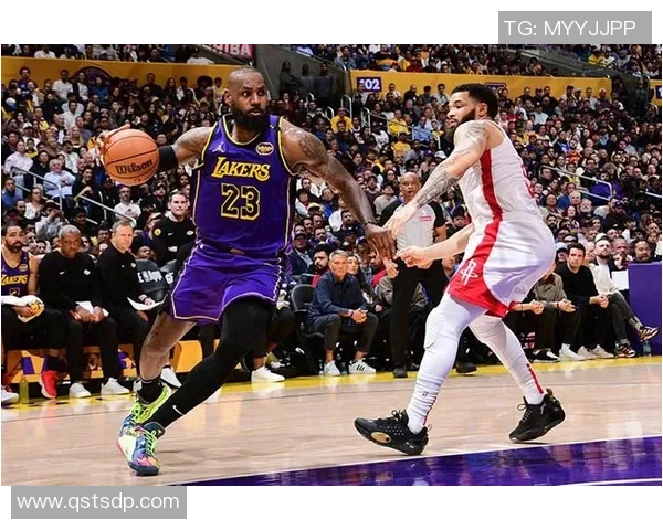 湖人对火箭第二场比赛数据分析与精彩瞬间回顾 湖人对火箭第二场比赛数据分析与精彩瞬间回顾